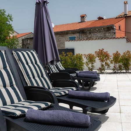 Holiday Home Volta Rakalj Екстер'єр фото