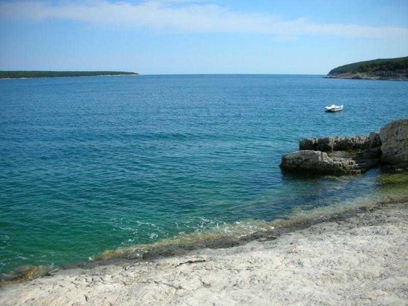 Holiday Home Volta Rakalj Екстер'єр фото